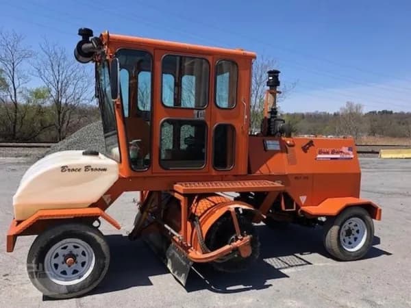 2018 Broce Broom RCT350 Broom / Sweeper for Sale - Used | Albany, NY broom-sweeper for sale in Albany, NY - photo 1