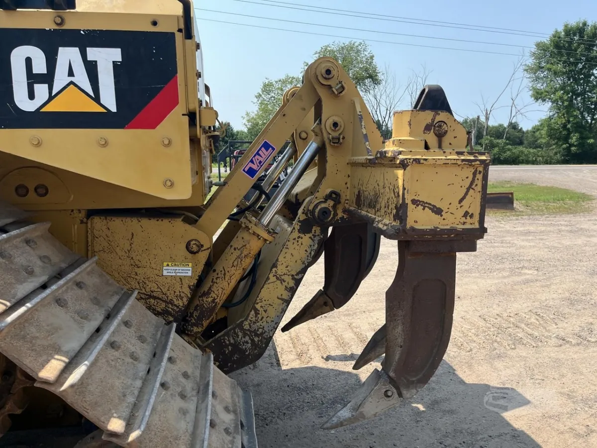 2015 Caterpillar D6T LGP Dozers for sale in Holcombe, WI - listing photo 6 of 10