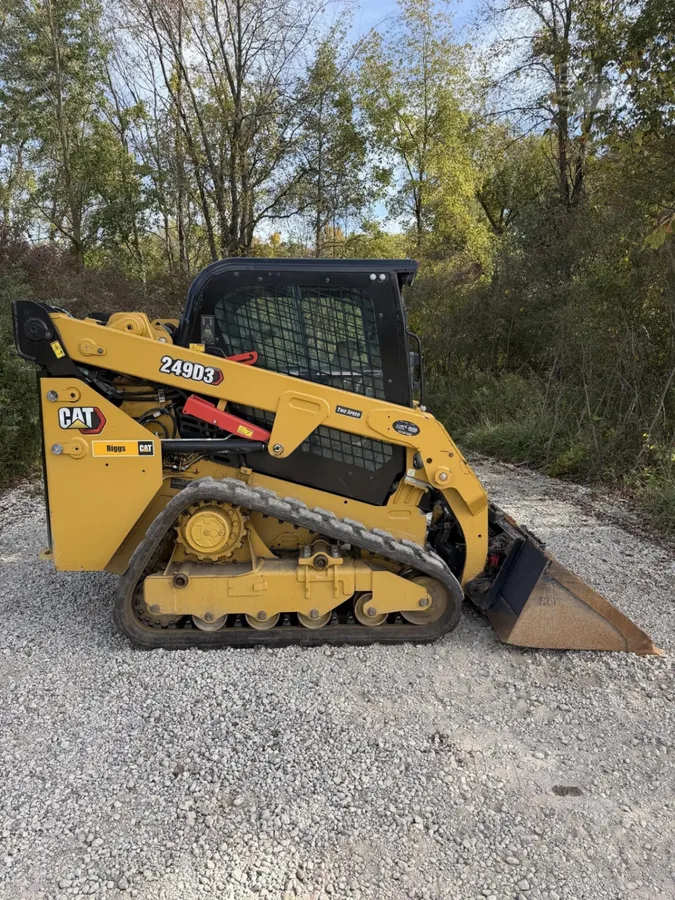 2023 Caterpillar 249D3 Track Loaders for sale in Eagle, MI - listing photo 3 of 10