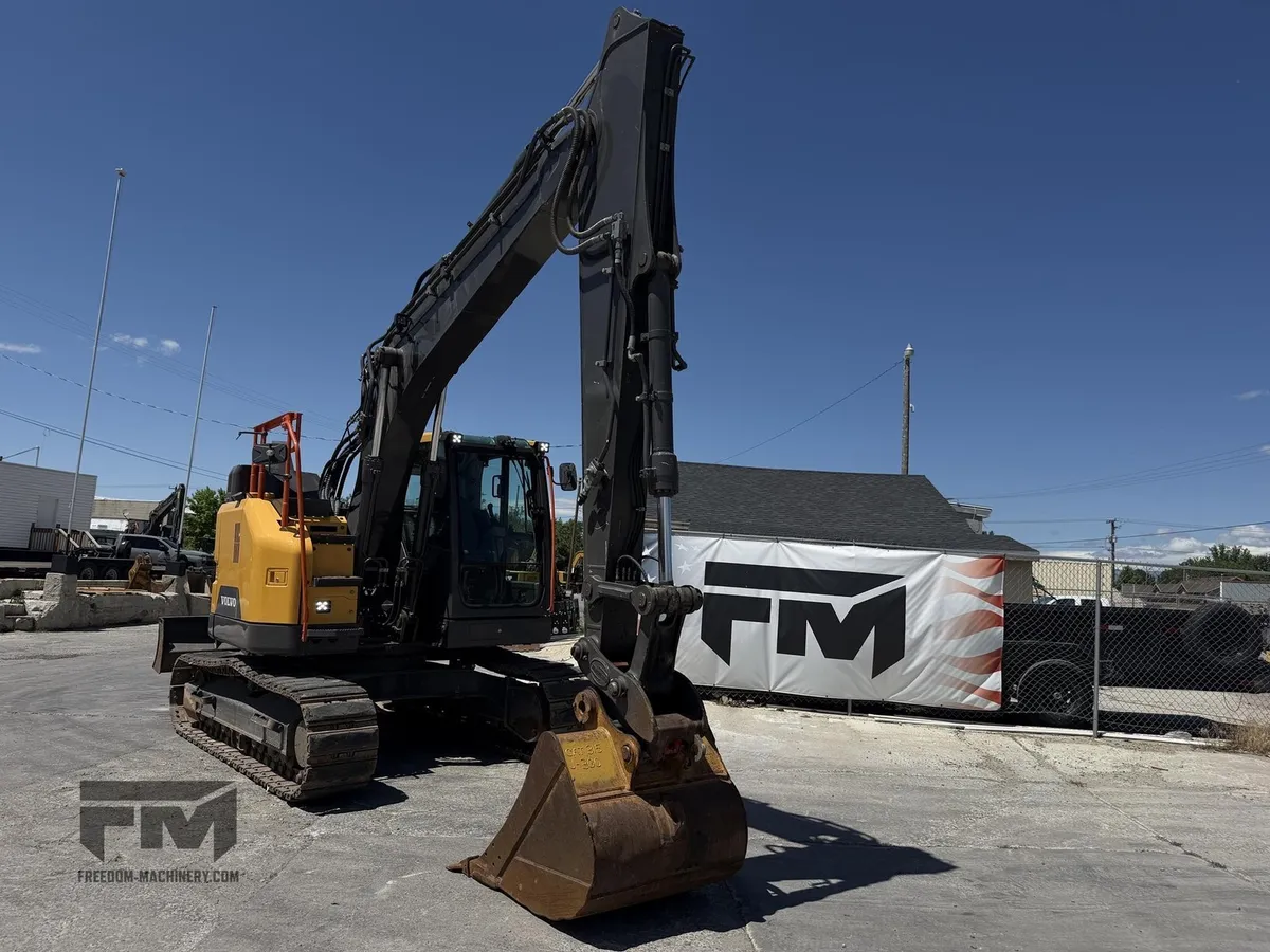2018 Volvo ECR145EL Excavators for sale in Midvale, UT - listing photo 5 of 10