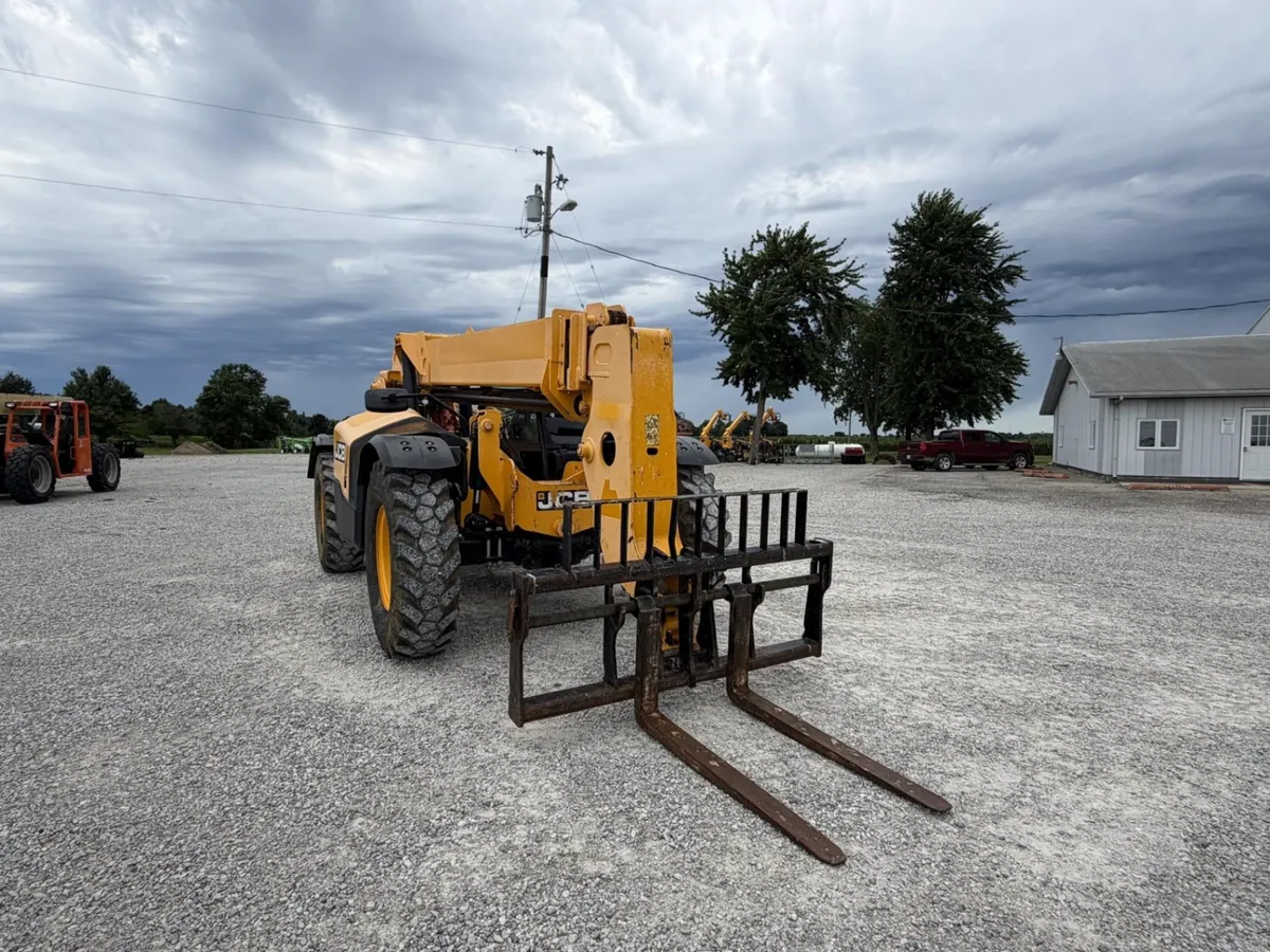2019 JCB 509-42 Telehandlers Forklifts for sale in Clay City, IL - listing photo 6 of 8