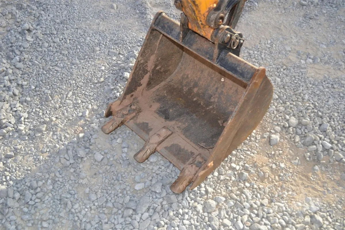 2015 JCB 8018CTS Excavators for sale in Woodstock, AL - listing photo 6 of 8