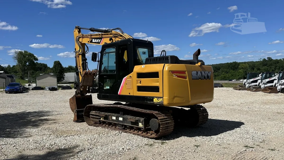 2022 SANY SY135C Excavators for sale in Barnhart, MO - listing photo 5 of 8