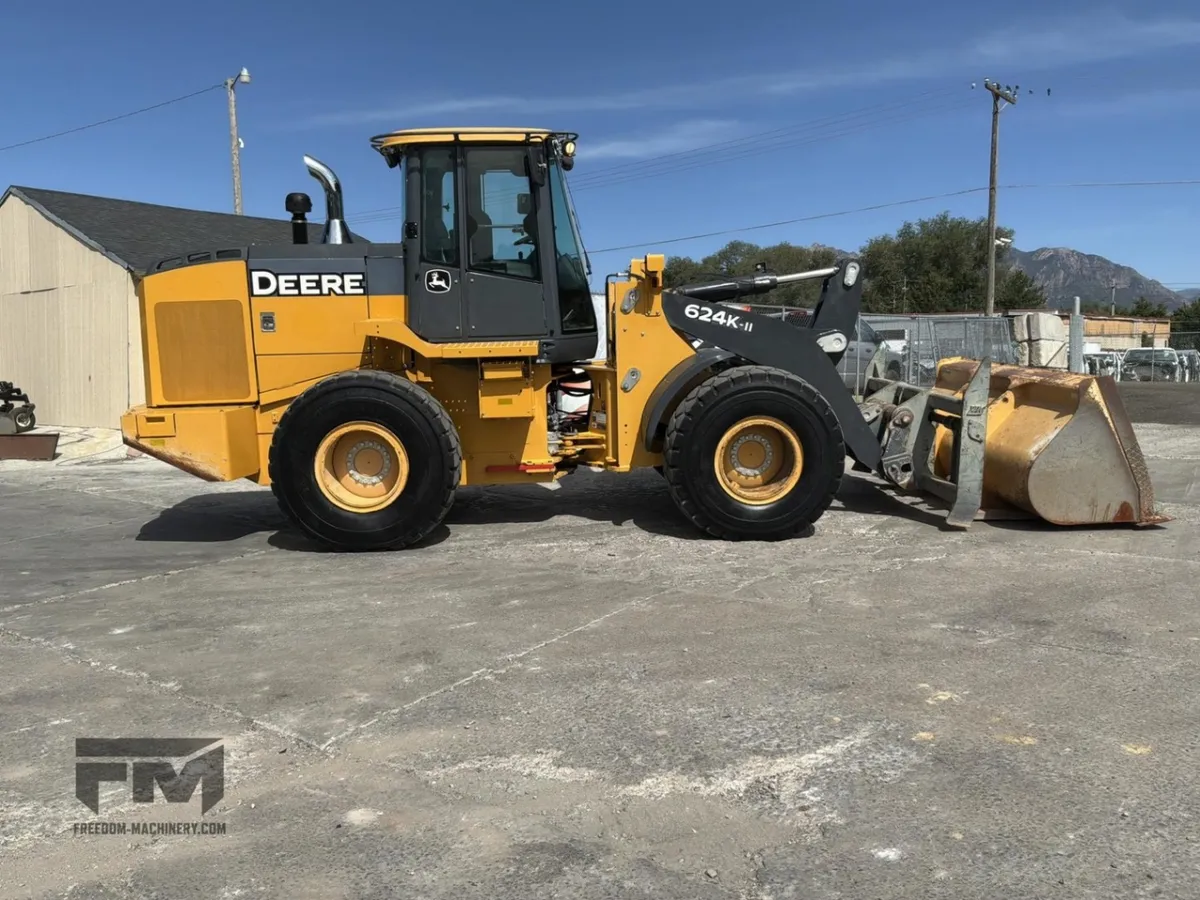 2017 John Deere 624KII Wheel Loaders for sale in Midvale, UT - listing photo 3 of 10