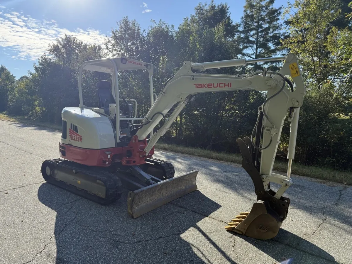 2024 Takeuchi TB335R Excavators for sale in Pleasant Garden, NC - listing photo 2 of 9