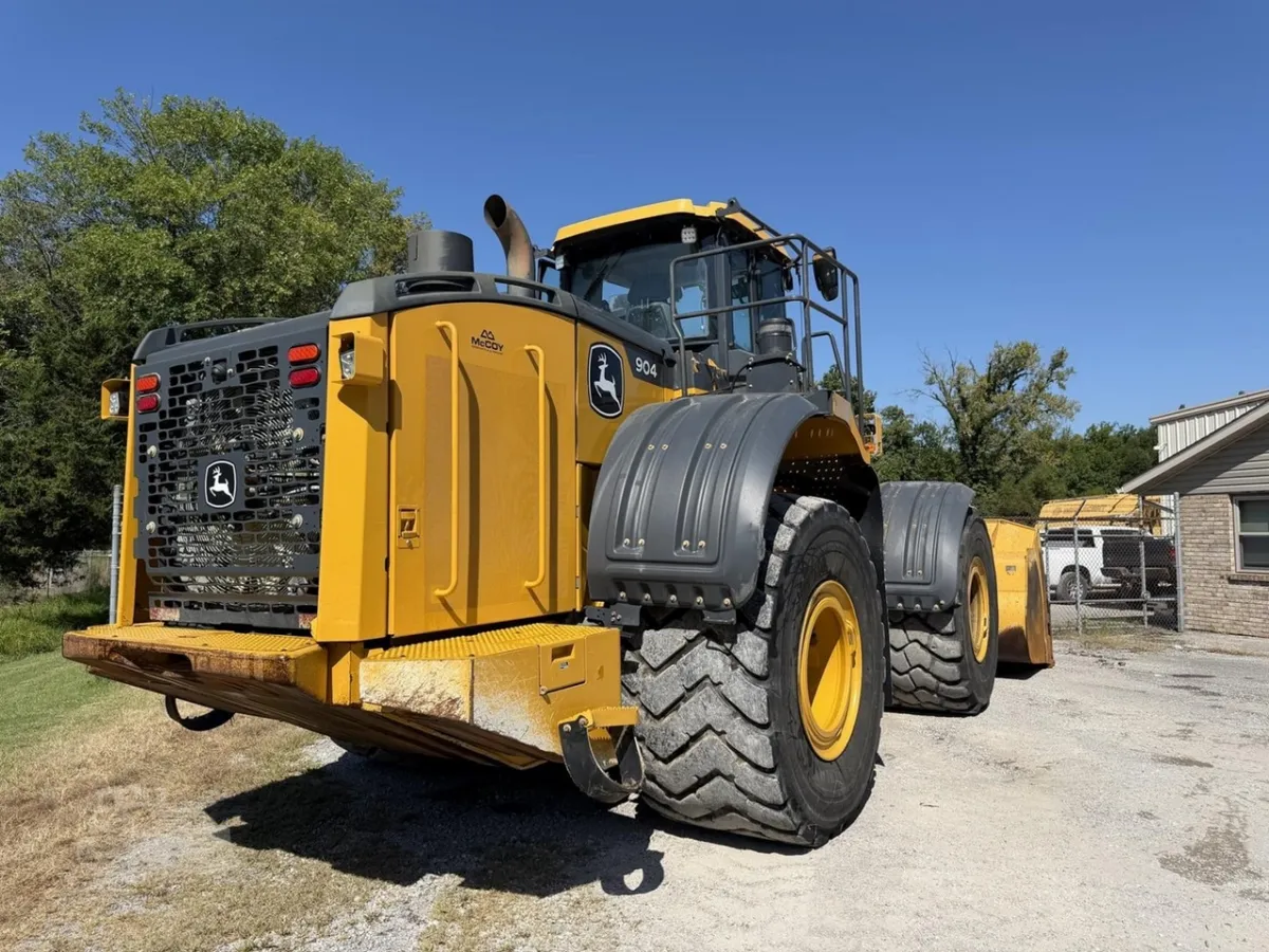 2024 John Deere 904 P-Tier Wheel Loaders for sale in Pontoon Beach, IL - listing photo 4 of 5