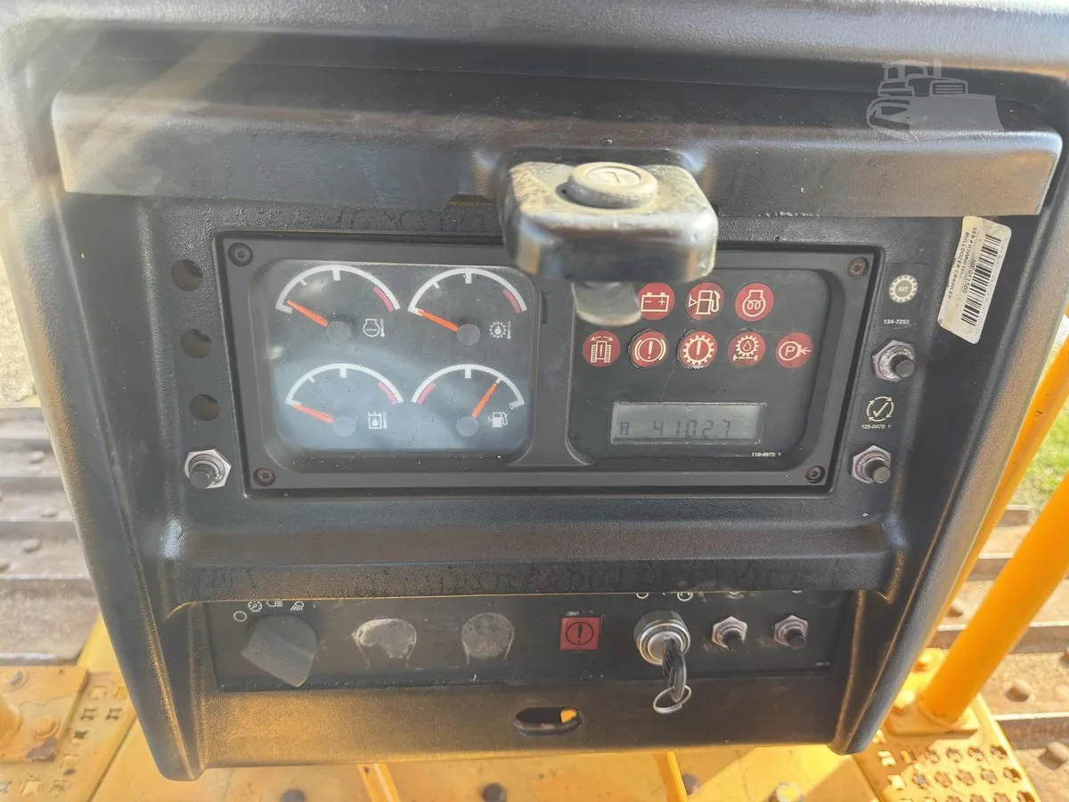 1999 Caterpillar D6M XL Dozers for sale in Allegan, MI - listing photo 8 of 10