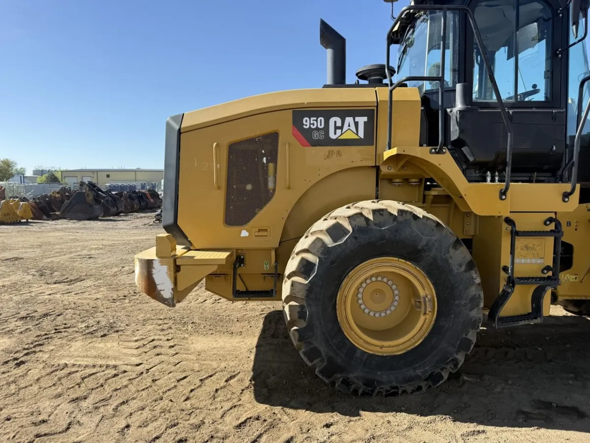 2018 Caterpillar 950 GC Wheel Loaders for sale in Brighton, CO - listing photo 8 of 10