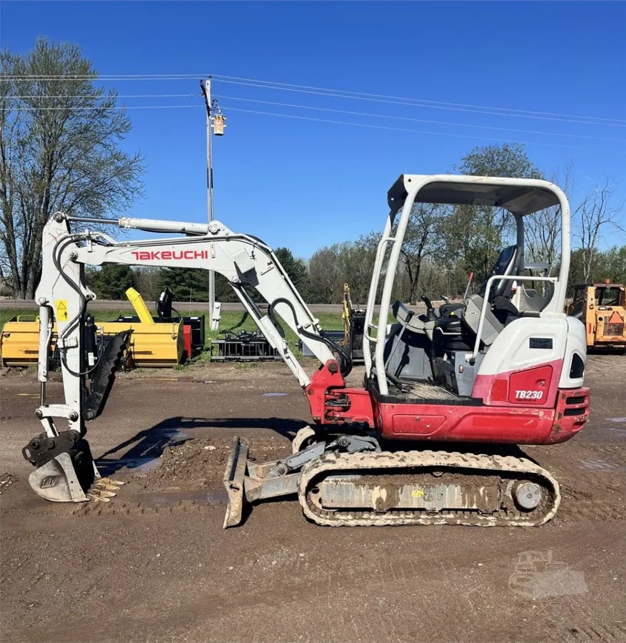 2018 Takeuchi TB230 Excavators for sale in Holcombe, WI - listing photo 2 of 10