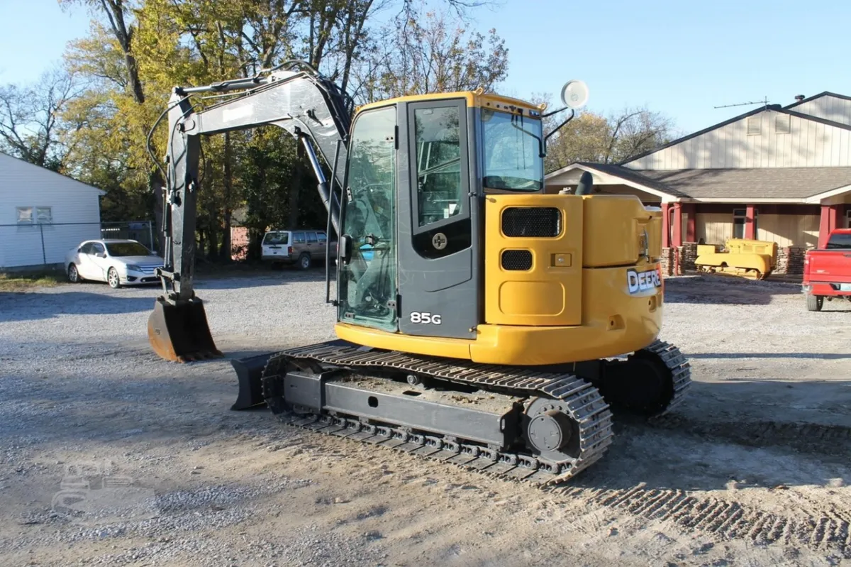 2021 John Deere 85G Excavators for sale in Pleasureville, KY - listing photo 2 of 10