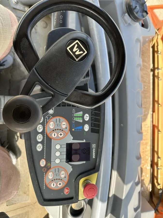 2019 HAMM HD+140IVV Smooth Drum Rollers for sale in Panora, IA - listing photo 42 of 43