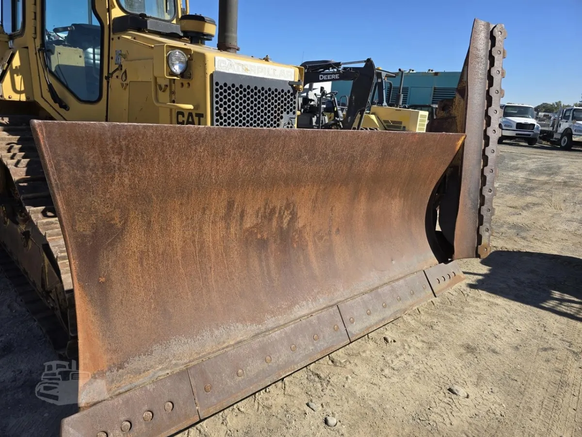 1989 Caterpillar D4H Dozers for sale in Filer, ID - listing photo 5 of 10
