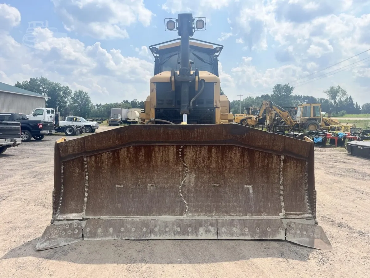 2011 Caterpillar D7E Dozers for sale in Holcombe, WI - listing photo 4 of 10