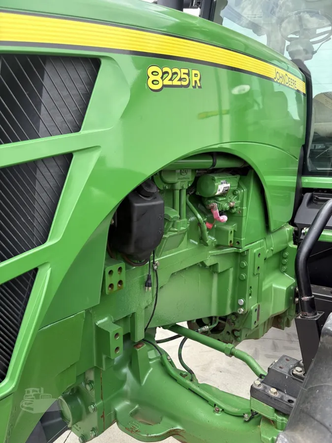 2010 John Deere 8225R Field Tractors Power for sale in Buffalo Center, IA - listing photo 13 of 18