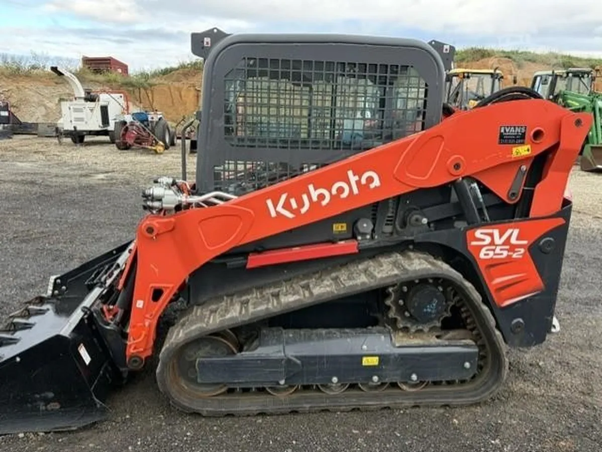 2025 Kubota SVL65-2 Track Loaders for sale in Boonsboro, MD - listing photo 3 of 10