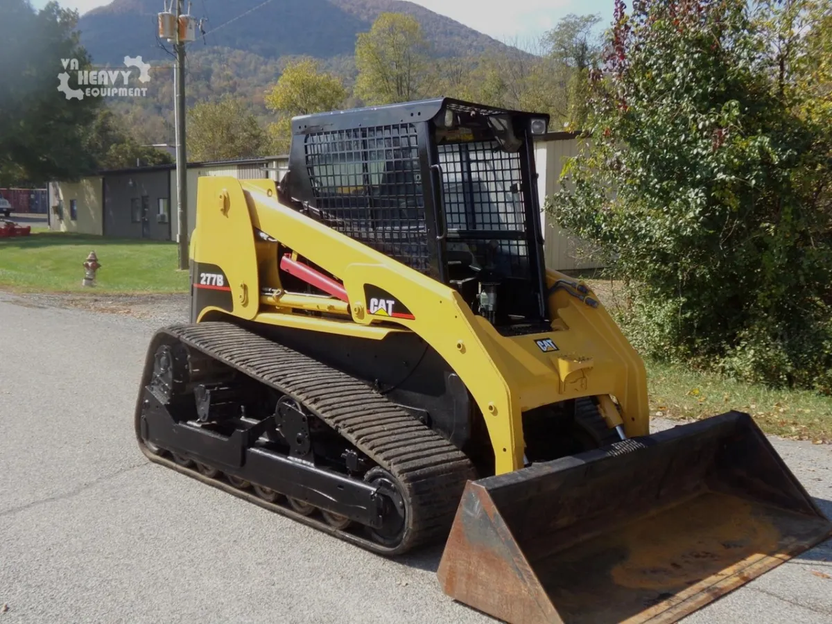 2006 Caterpillar 277B Track Loaders for sale in Pearisburg, VA - listing photo 3 of 8