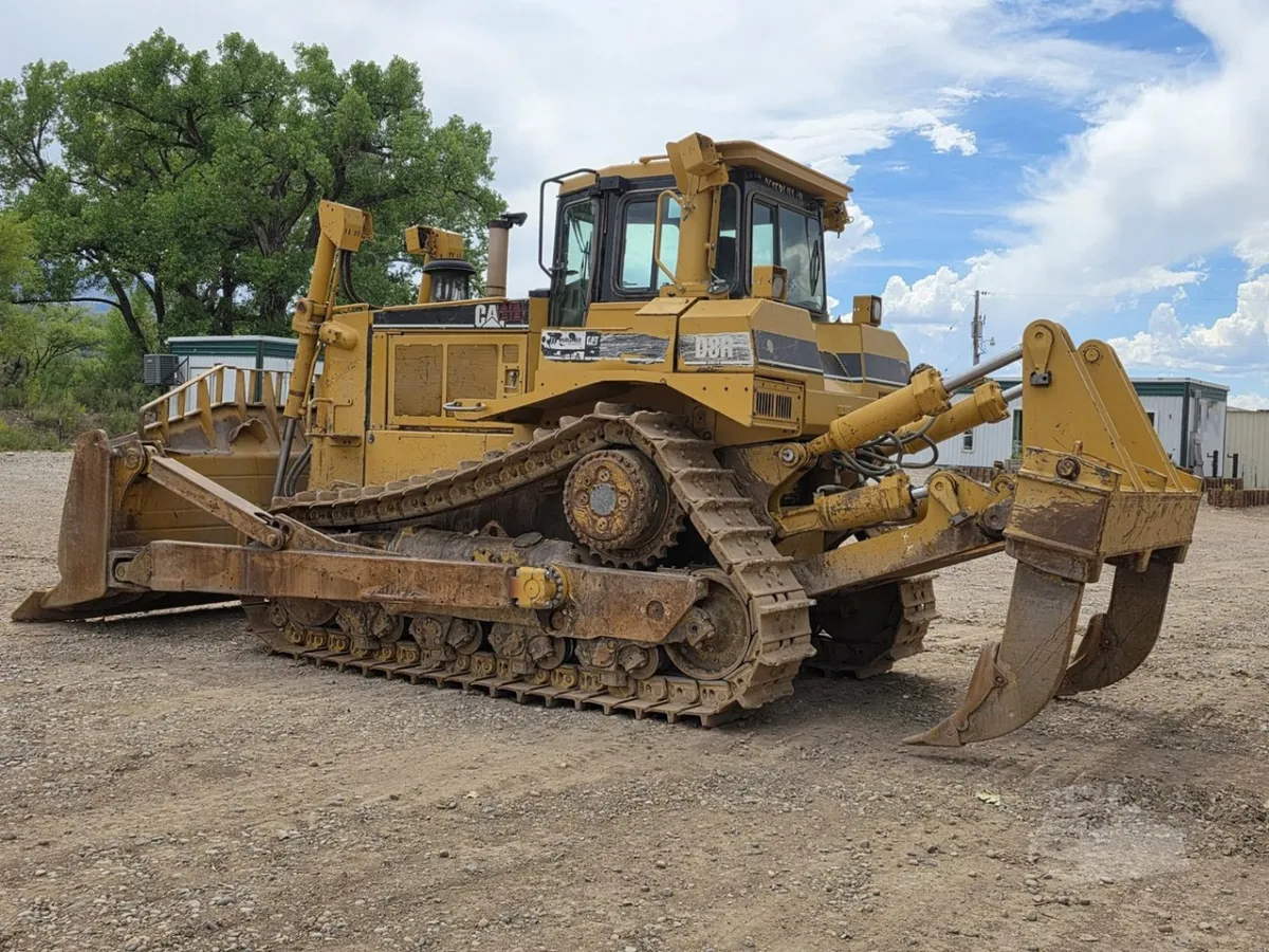 2004 Caterpillar D8R II Dozers for sale in Paonia, CO - listing photo 2 of 10