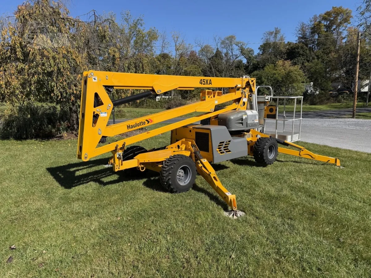 2022 Haulotte 45XA Articulating Boom Lift Knuckle for sale in Annville, PA - listing photo 2 of 10