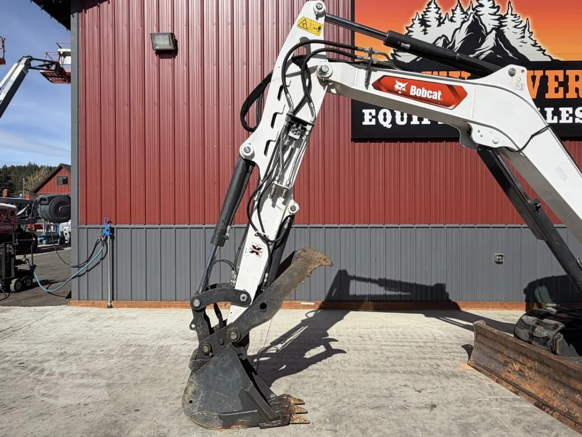 2022 Bobcat E50R2 Excavators for sale in Cle Elum, WA - listing photo 7 of 10