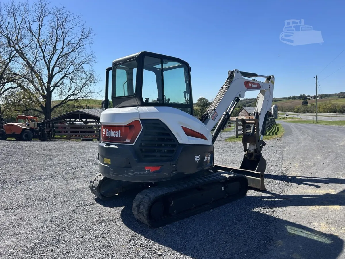 2022 Bobcat E42R2 Excavators for sale in Linville, VA - listing photo 3 of 5