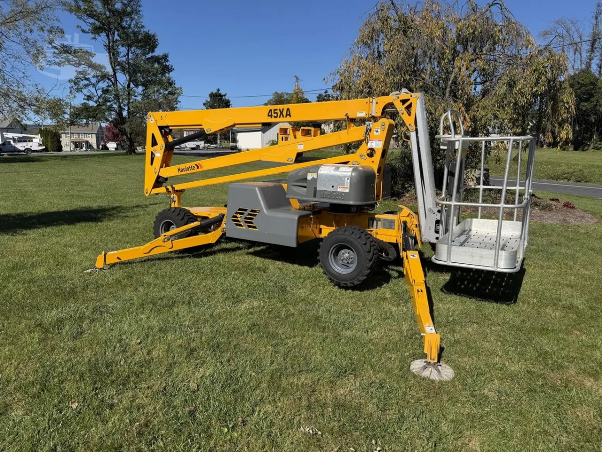 2022 Haulotte 45XA Articulating Boom Lift Knuckle for sale in Annville, PA - listing photo 9 of 10
