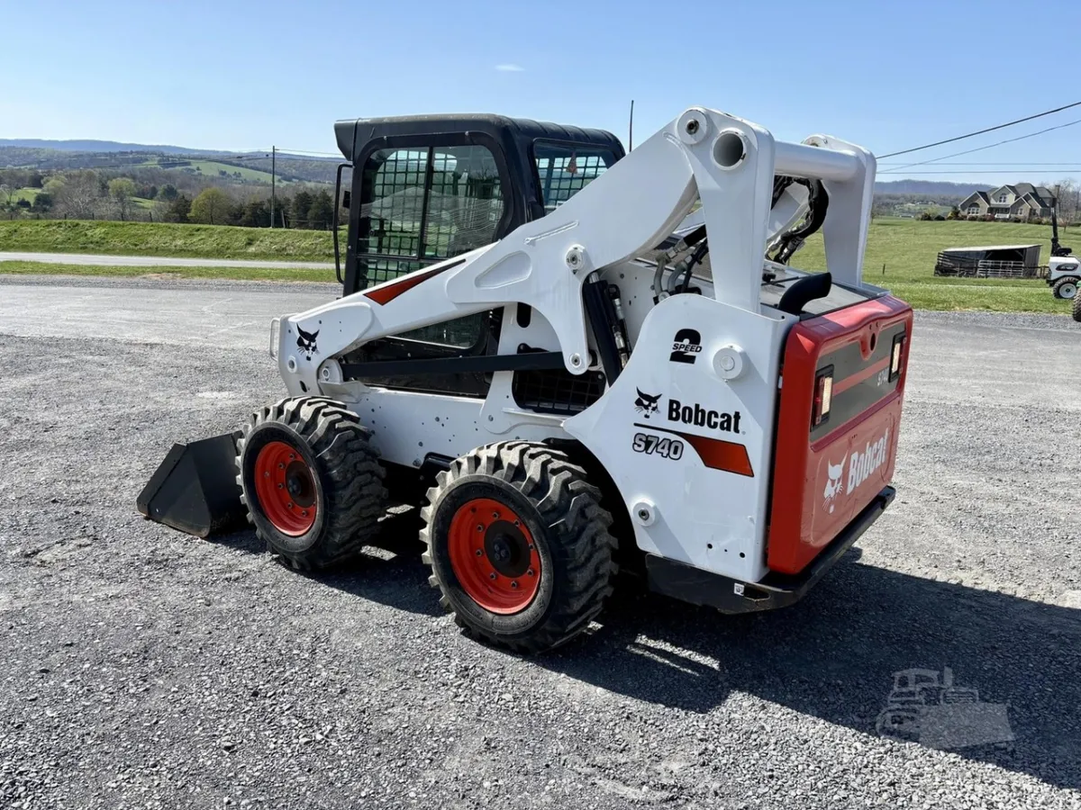 2020 Bobcat S740 Skid Steer Loaders for sale in Linville, VA - listing photo 3 of 10