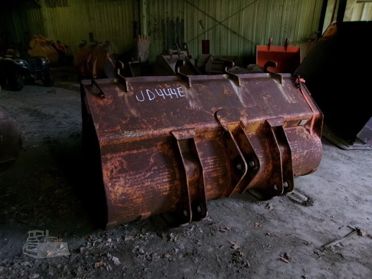 1989 John Deere 444E Wheel Loaders for sale in Galva, IL - listing photo 8 of 8