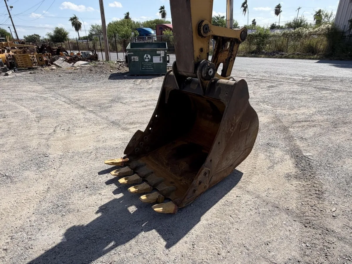 2018 Caterpillar 320GC Excavators for sale in Hidalgo, TX - listing photo 7 of 10