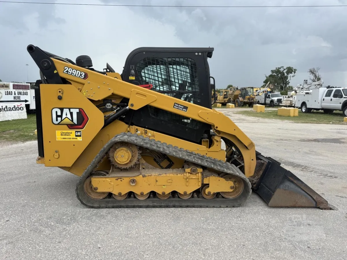 2022 Caterpillar 299D3 Track Loaders for sale in Mulberry, FL - listing photo 5 of 10