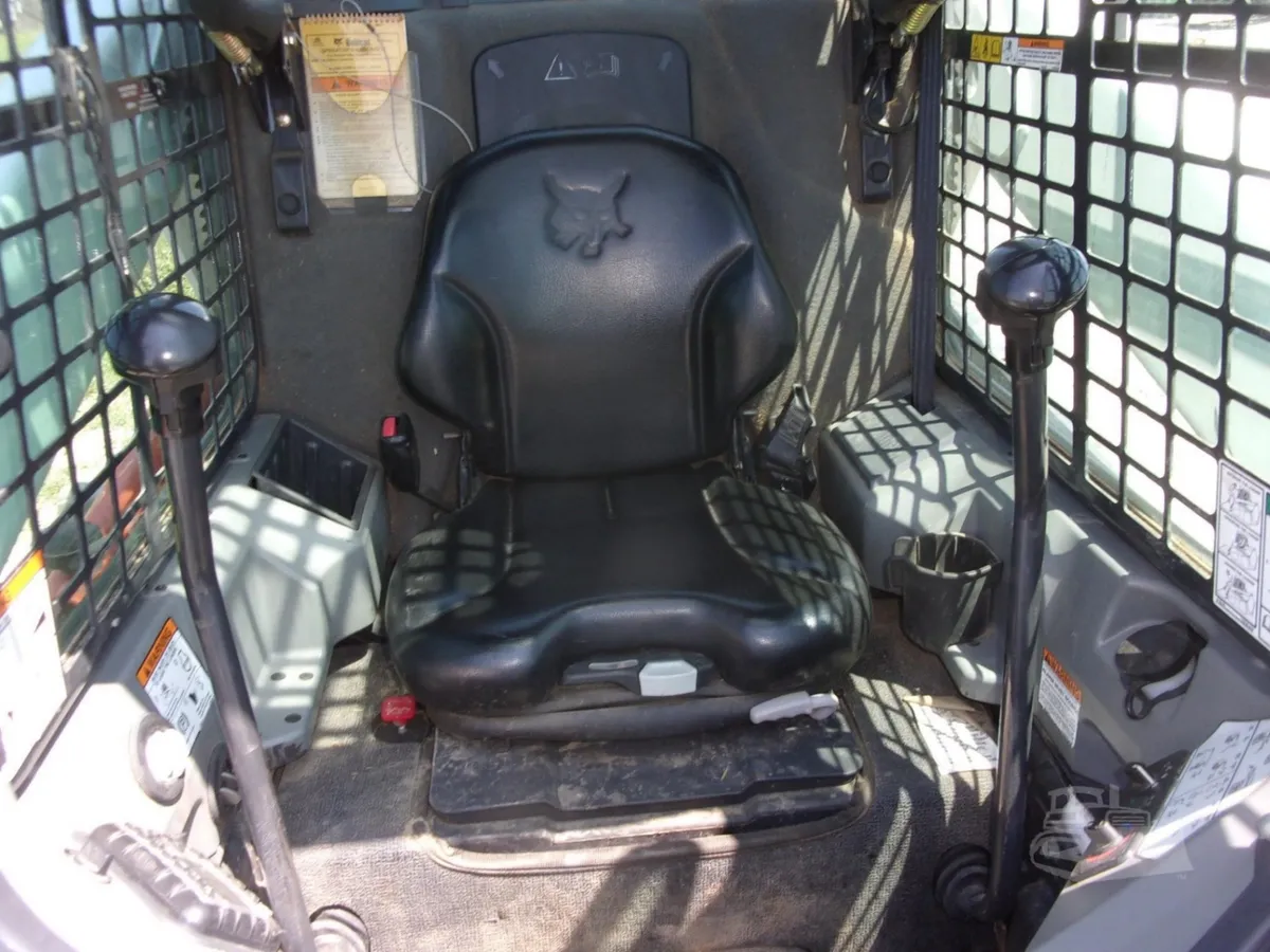 2016 Bobcat S650 Skid Steer Loaders for sale in St Joseph, MO - listing photo 4 of 6