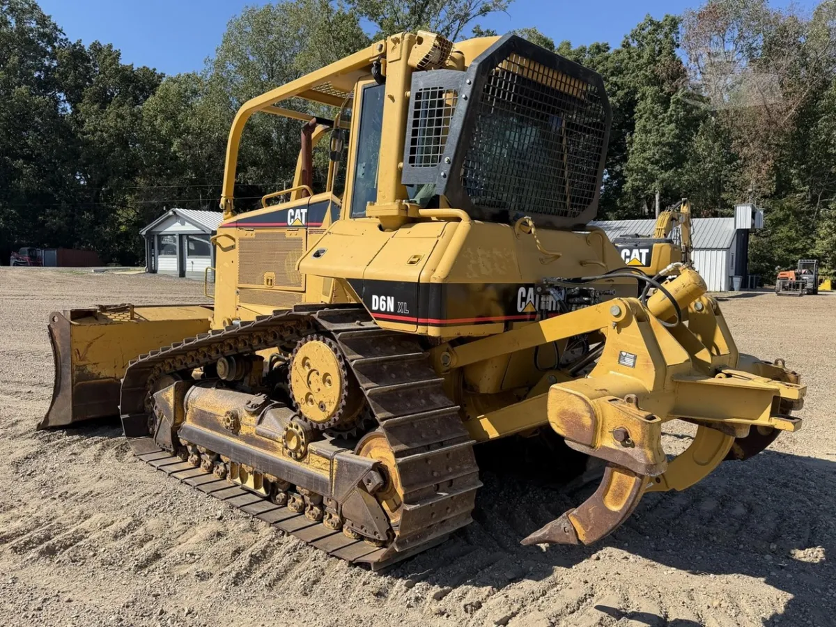 2006 Caterpillar D6N XL Dozers for sale in Nesbit, MS - listing photo 4 of 10