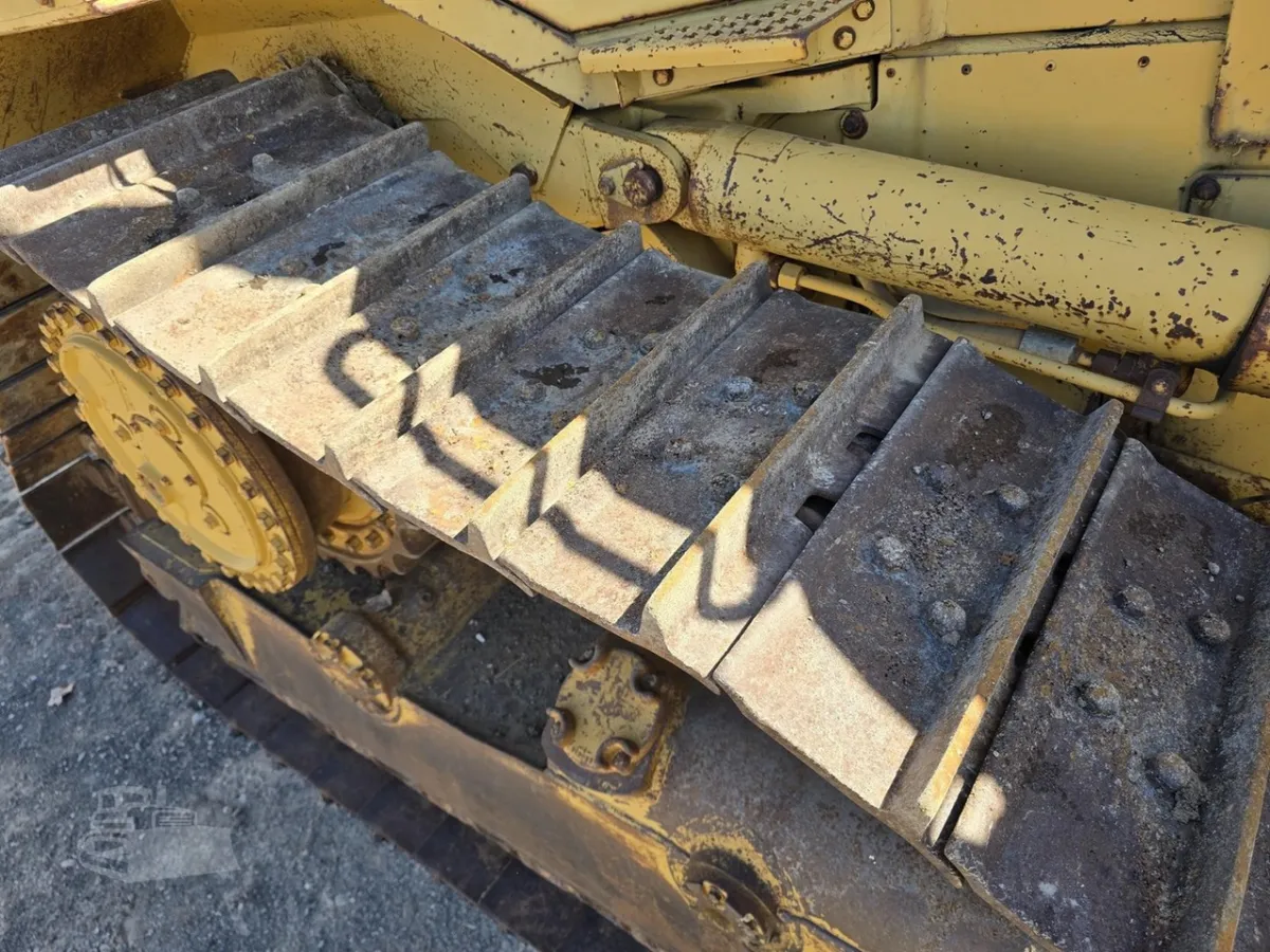 1989 Caterpillar D4H Dozers for sale in Filer, ID - listing photo 7 of 10