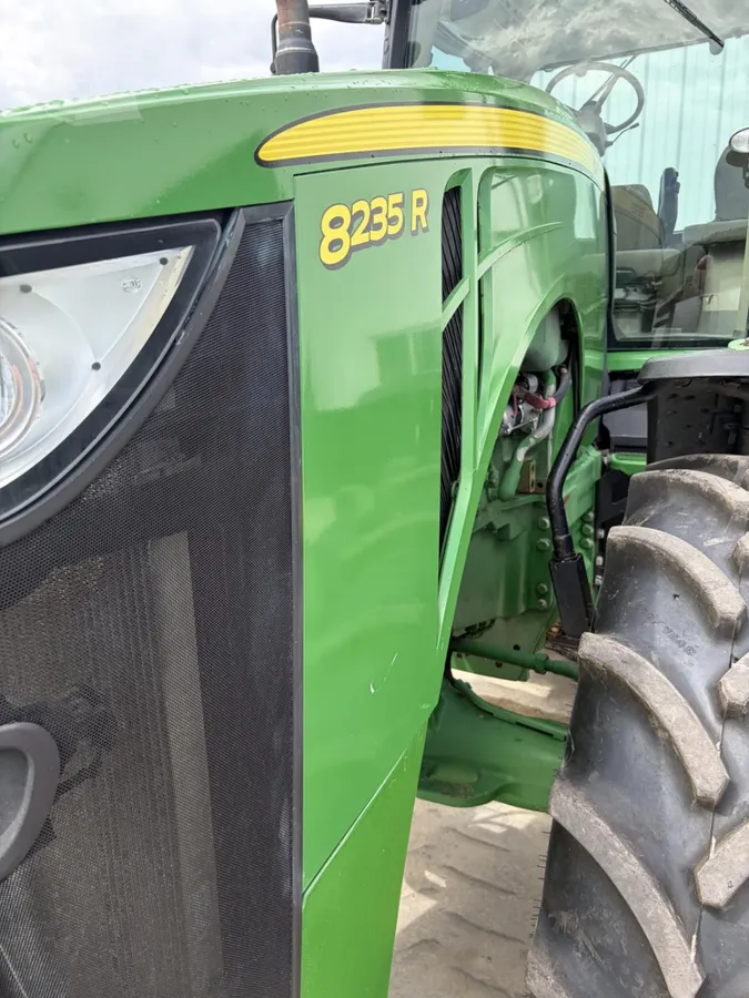 2013 John Deere 8235R Field Tractors Power for sale in Bedford, IA - listing photo 11 of 15