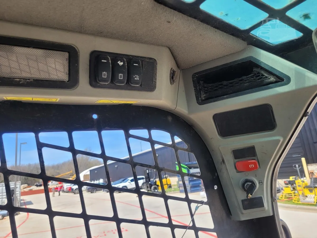 2023 Caterpillar 259D3 Track Loaders for sale in Strafford, MO - listing photo 9 of 10