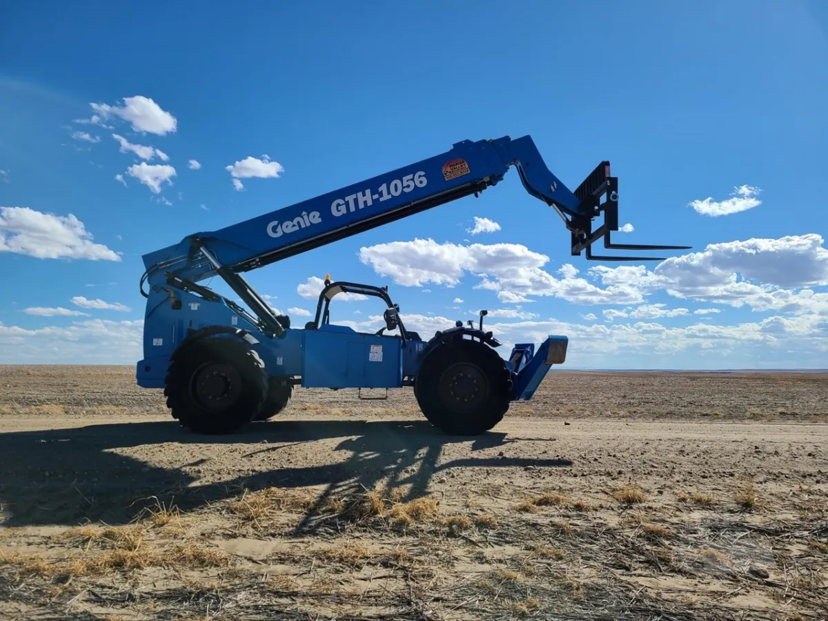2019 Genie genie-gth-1056 Telehandler Telescopic Forklift for sale in Loma, MT - listing photo 5 of 10