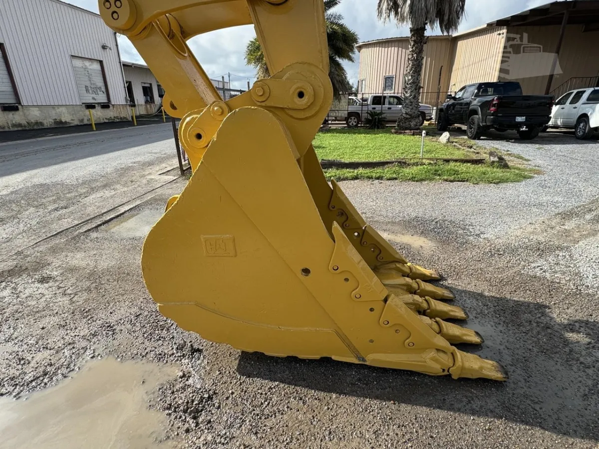 2017 Caterpillar 349FL Excavators for sale in Hidalgo, TX - listing photo 9 of 10