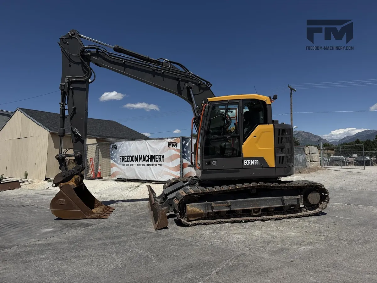 2018 Volvo ECR145EL Excavators for sale in Midvale, UT - listing photo 3 of 10