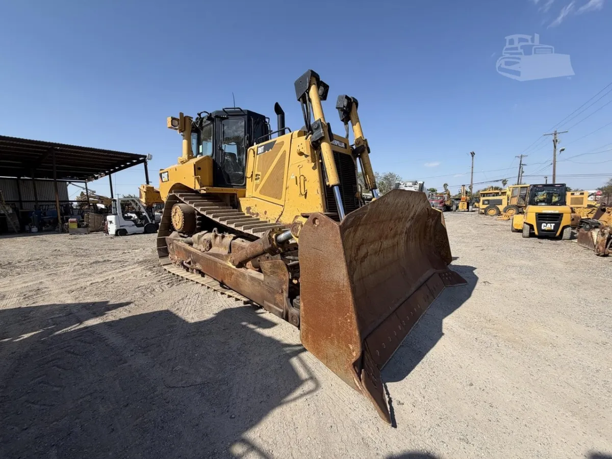 2012 Caterpillar D8T Dozers for sale in Hidalgo, TX - listing photo 4 of 10