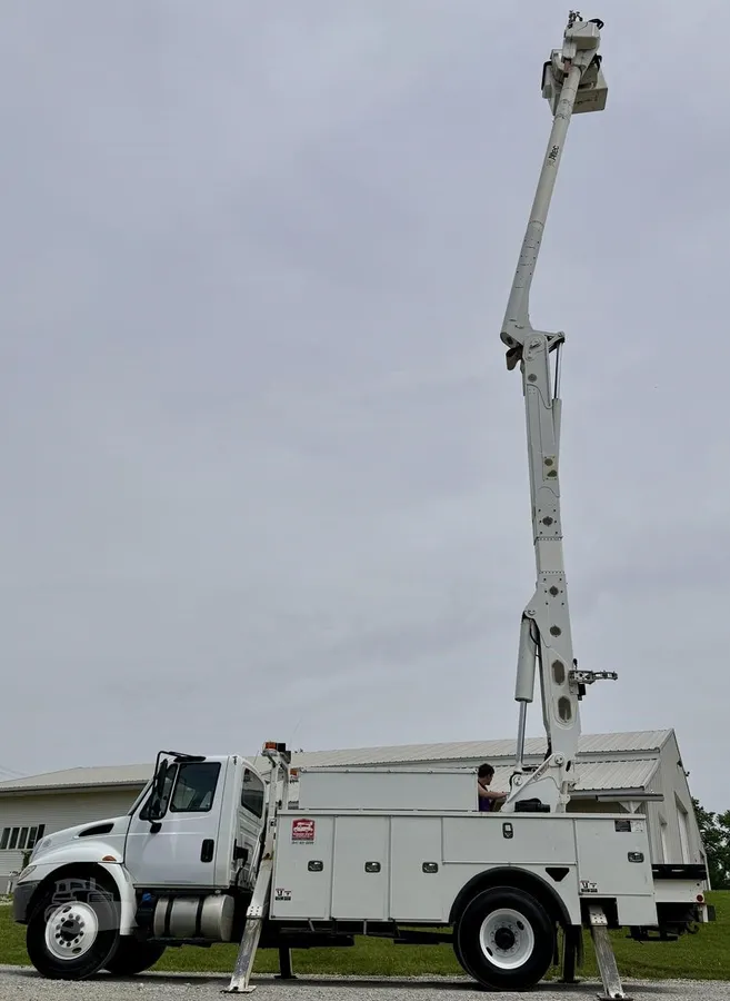 2018 Altec AA55 MH Service Mechanics Truck Crane for sale in Knoxville, IA - listing photo 27 of 38