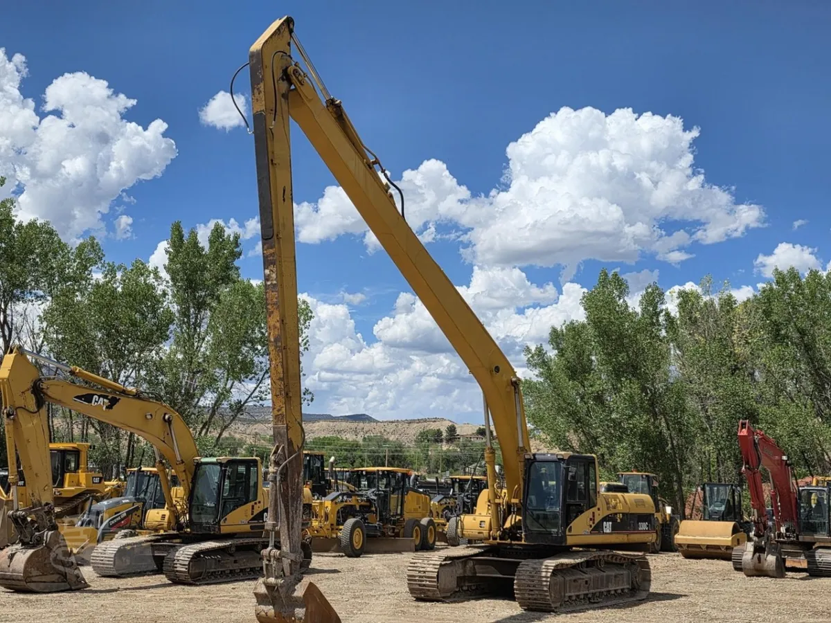 2005 Caterpillar 330CL Excavators for sale in Paonia, CO - listing photo 2 of 10