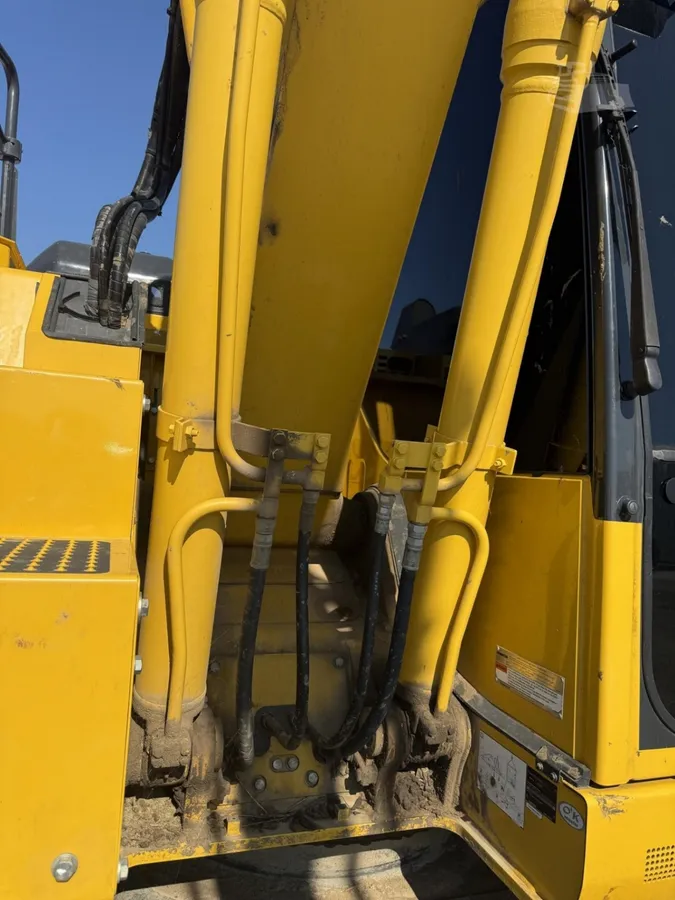 2022 Komatsu PC138USLC-11 Excavators for sale in Mount Sterling, IL - listing photo 7 of 8