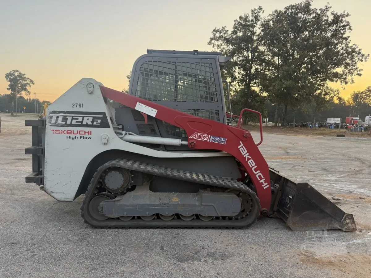 2020 Takeuchi TL12R2 Track Loaders for sale in Eatonton, GA - listing photo 5 of 10