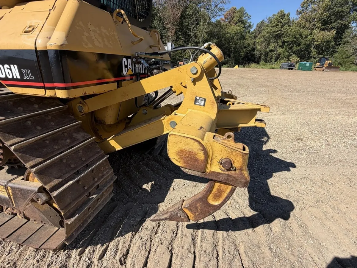 2006 Caterpillar D6N XL Dozers for sale in Nesbit, MS - listing photo 9 of 10