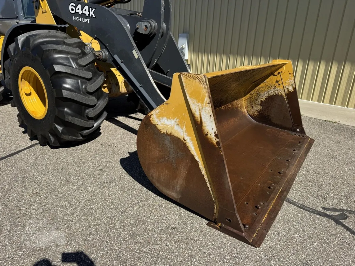 2013 John Deere 644K Wheel Loaders for sale in Allegan, MI - listing photo 4 of 10