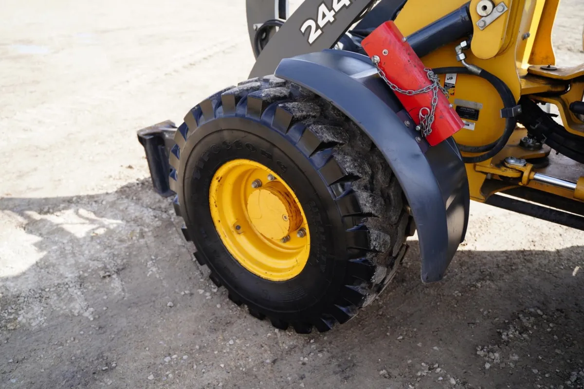 2019 John Deere 244L Wheel Loaders for sale in Riceville, IA - listing photo 12 of 45