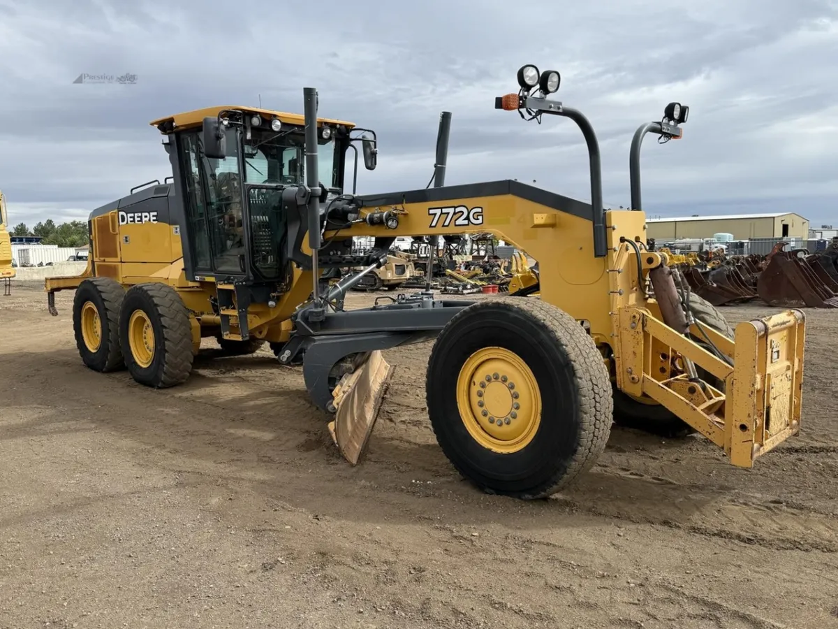2016 John Deere 772G Motor Graders for sale in Brighton, CO - listing photo 6 of 10