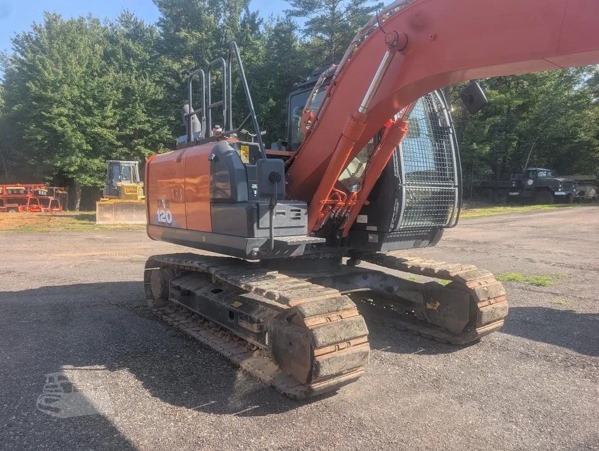 2020 Hitachi ZX120-6 Excavators for sale in Lebanon, ME - listing photo 2 of 10