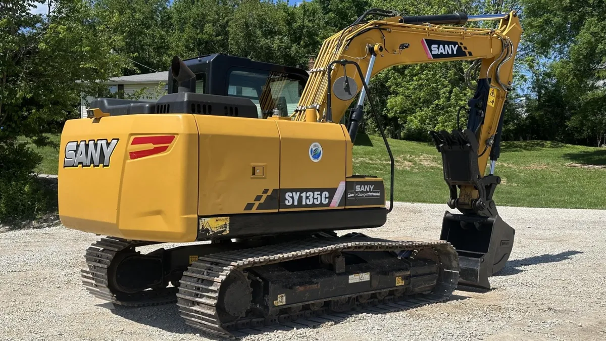 2022 SANY SY135C Excavators for sale in Barnhart, MO - listing photo 6 of 8
