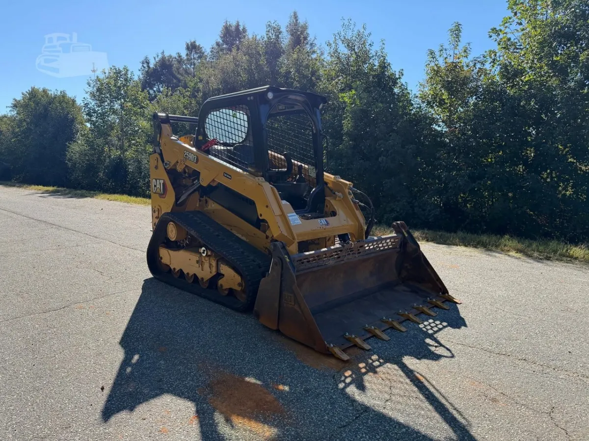 2022 Caterpillar 259D3 Track Loaders for sale in Pleasant Garden, NC - listing photo 4 of 9