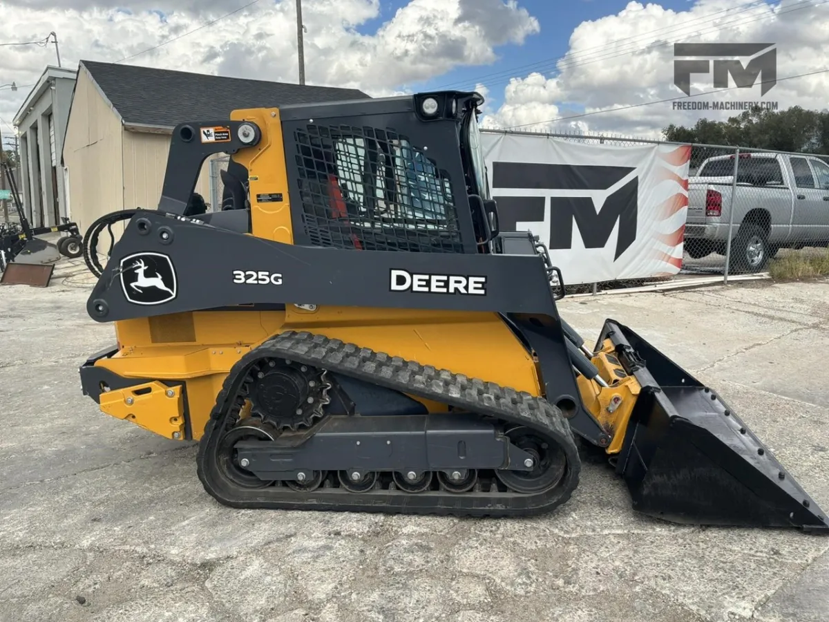 2024 John Deere 325G Track Loaders for sale in Midvale, UT - listing photo 3 of 10